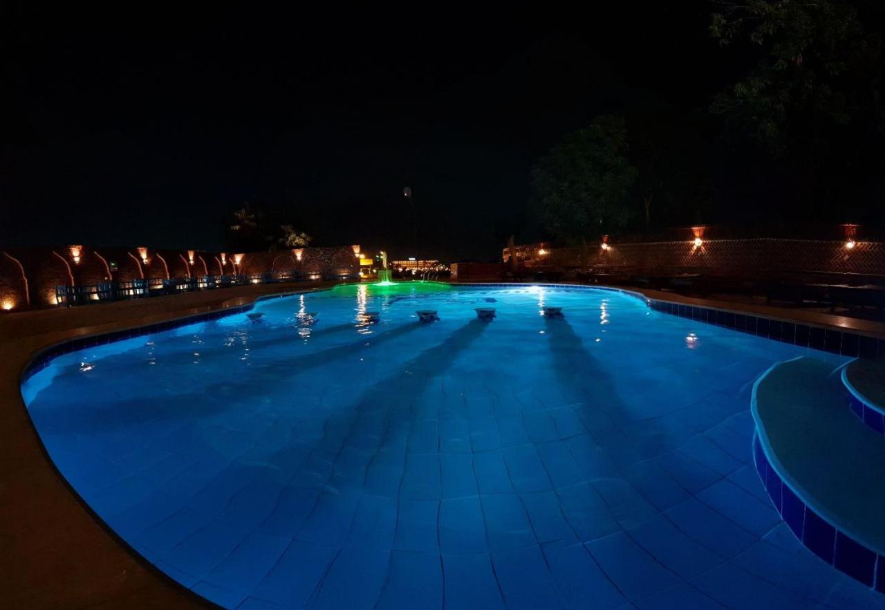 Al Baeirat Hotel Luxor Eksteriør bilde