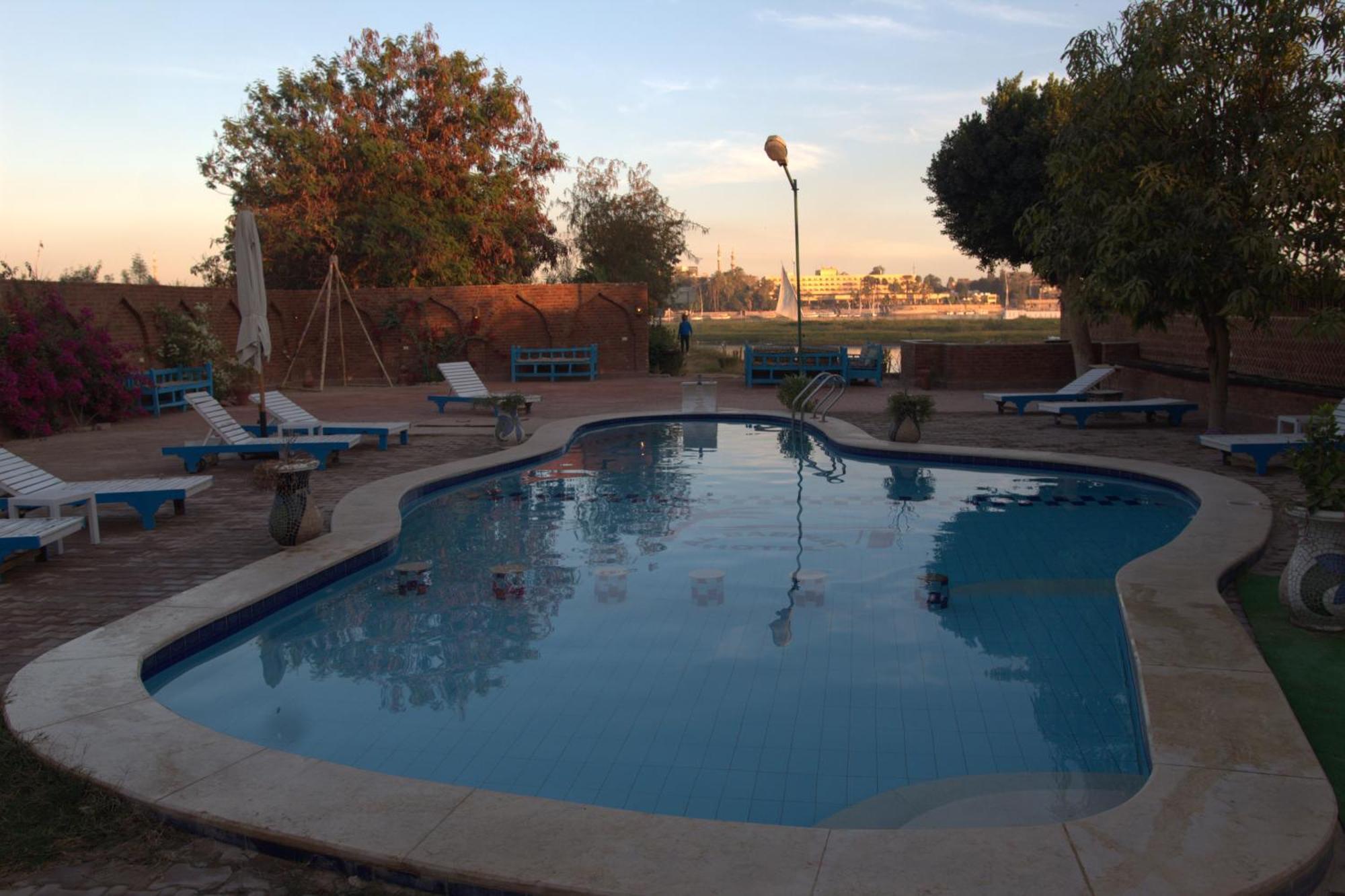 Al Baeirat Hotel Luxor Eksteriør bilde